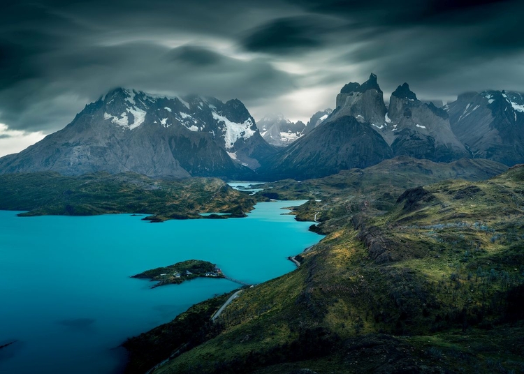Patagonia - kraina z lodu i granitu [artykul w DCP]