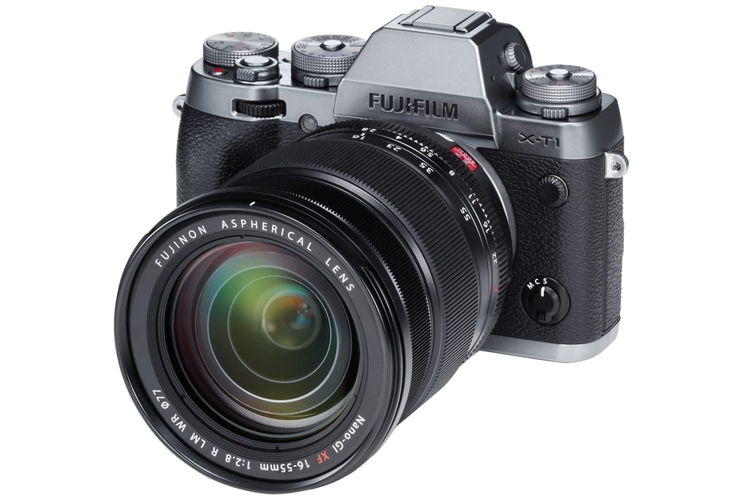 Fujinon XF 16-55 mm f/2,8 R LM WR - uszczelniony zoom o stałej jasności