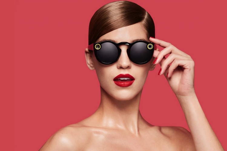 Snap Spectacles - okulary z kamerką dla snapchattera [wideo]