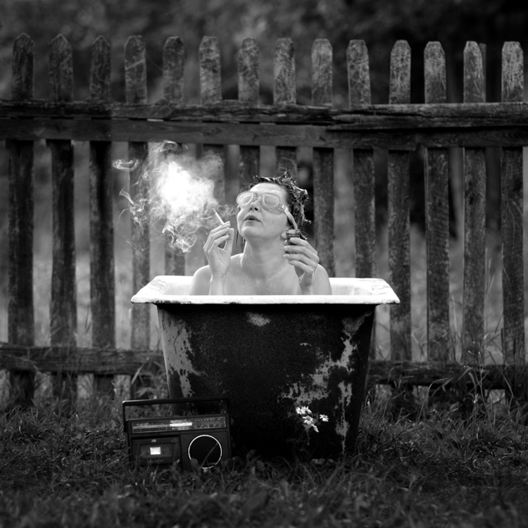 "Smoke on the Water", z cyklu "Country Series Project", fot. Sebastian Łuczywo