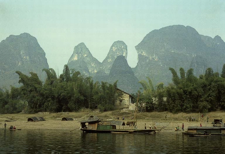 Chiny 1980-1981, fot. Chris Rzonca